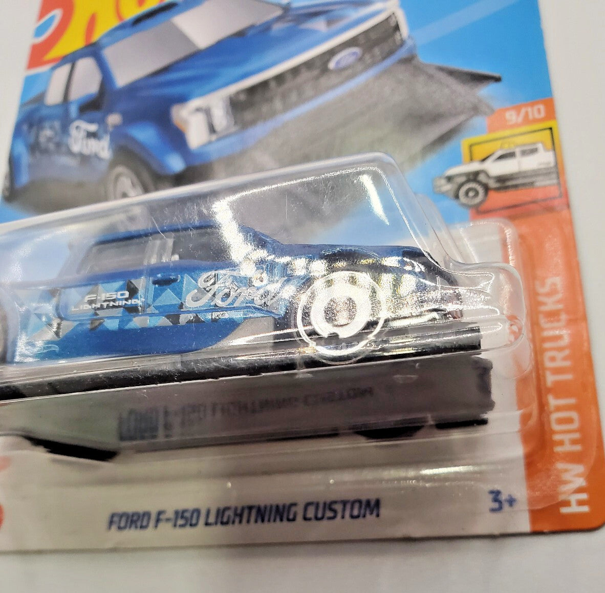 Hot Wheels Ford F-150 Lightning Custom Blue HT Series 9/10 New on Blister Card