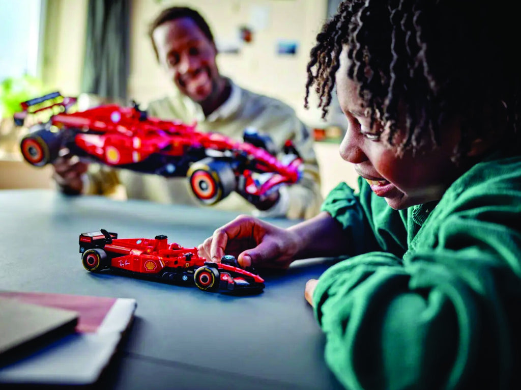 LEGO SPEED CHAMPIONS: Ferrari SF-24 F1 Race Car (77242) NEW IN BOX !!