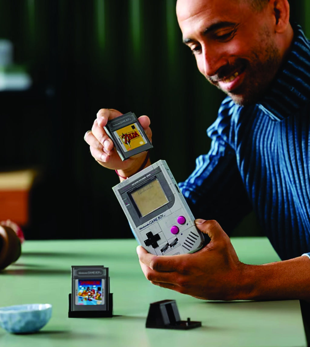 LEGO® Game Boy Model, 421 Pieces (72046)