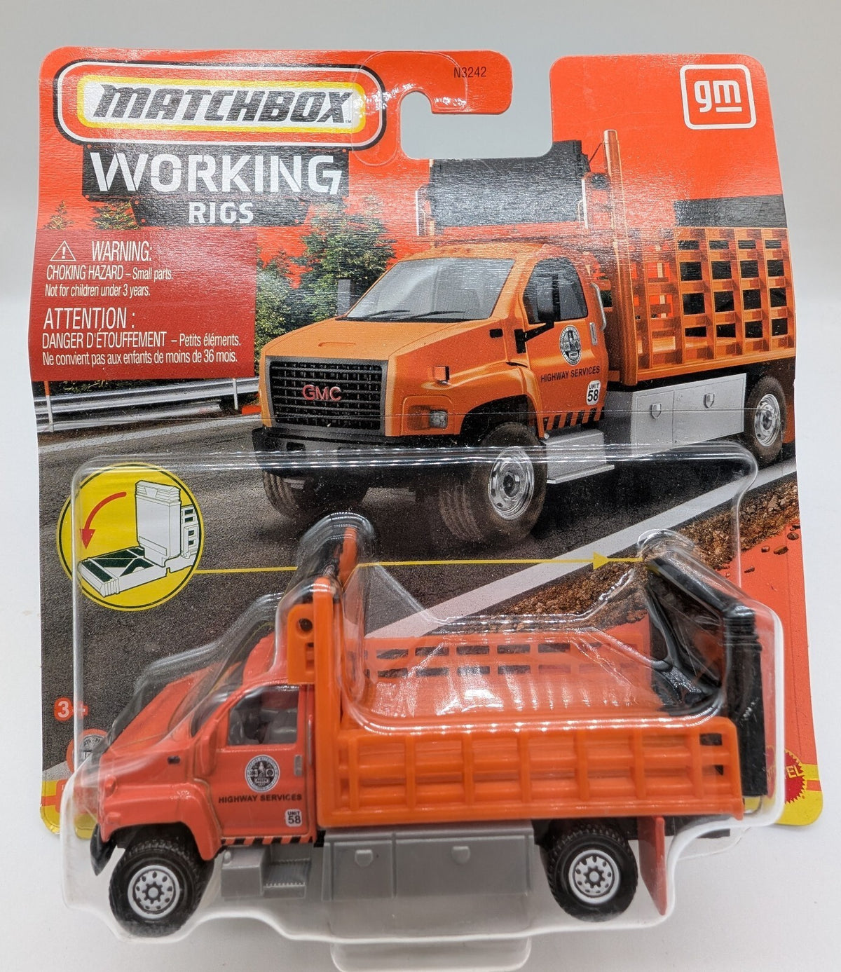 Matchbox Working Rigs Metal Vehicle - GMC 3500 ATTENUATOR TRUCK  NEW !!!