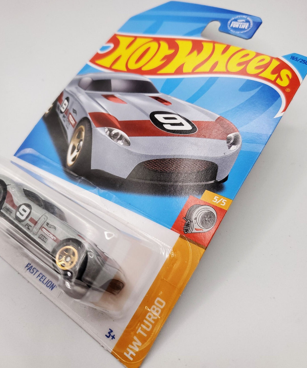 Hot Wheels  Fast Felion Silver/Red 165/250 NEW ON BLISTER CARD !!