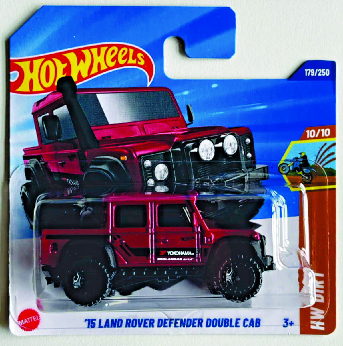 Hot Wheels '15 Land Rover Defender Double Cab Mainline Short Card NEW ON BLISTER