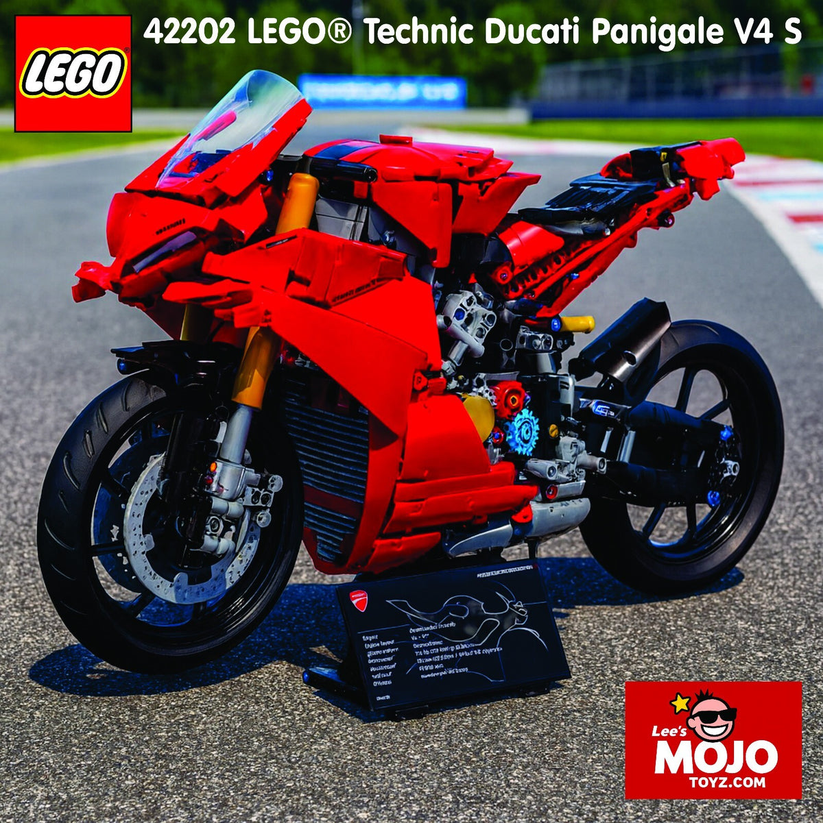 LEGO TECHNIC: Ducati Panigale V4 S Motorcycle (42202) NEW IN UN-OPENED BOX !!