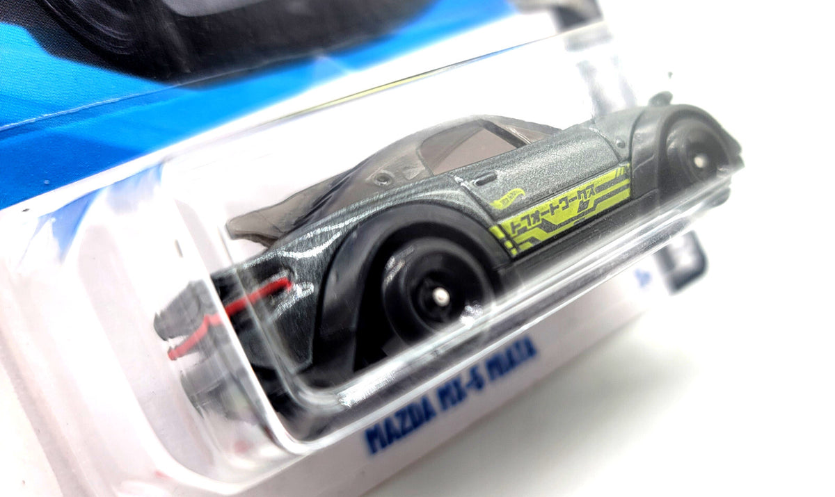 Hot Wheels Mazda MX-5 Miata GRAY 2026  NEW ON BLISTER CARD