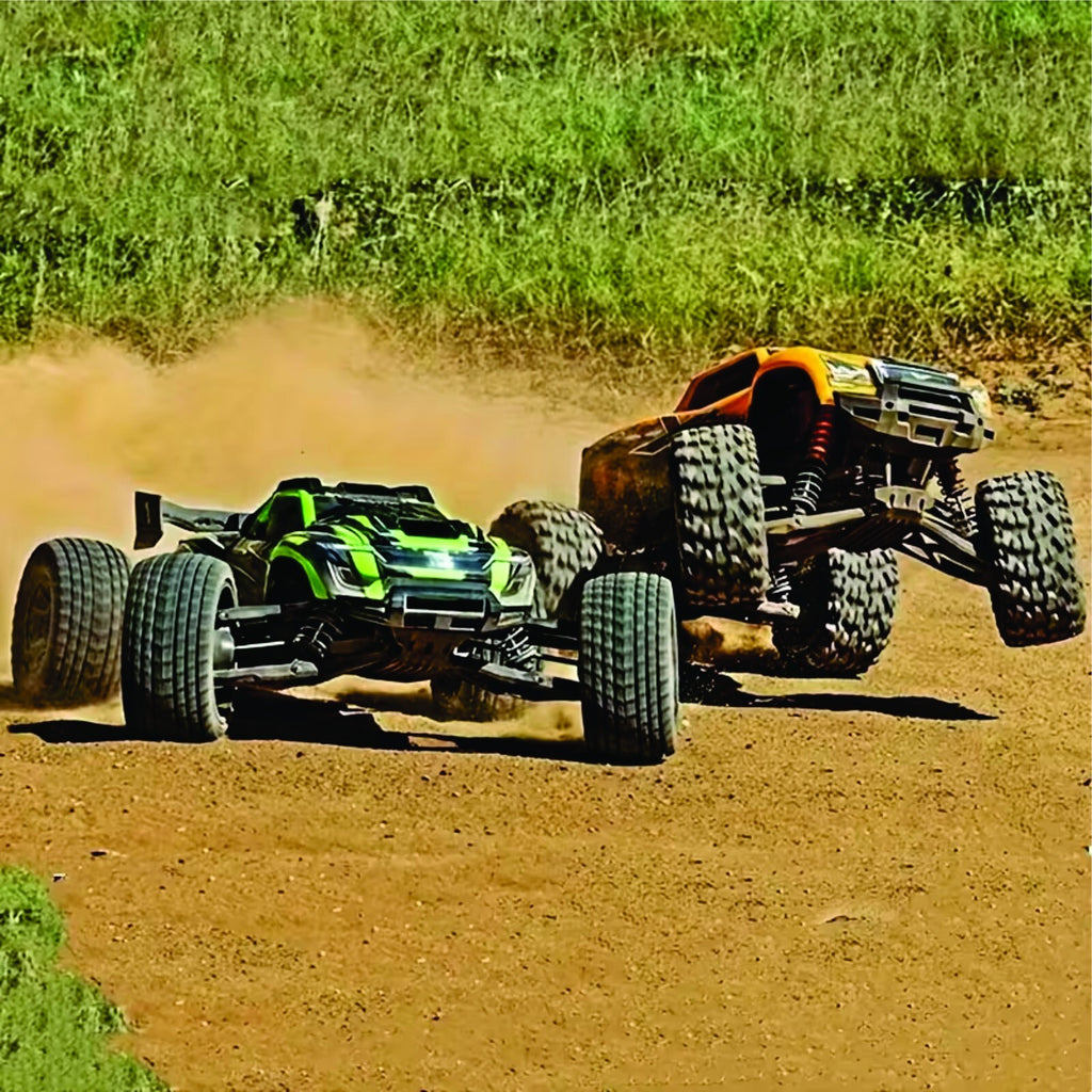 Storm Extreme 2.4GHz Dual-Drive Off Road All-Terrain RC / With Extra Red Body !!