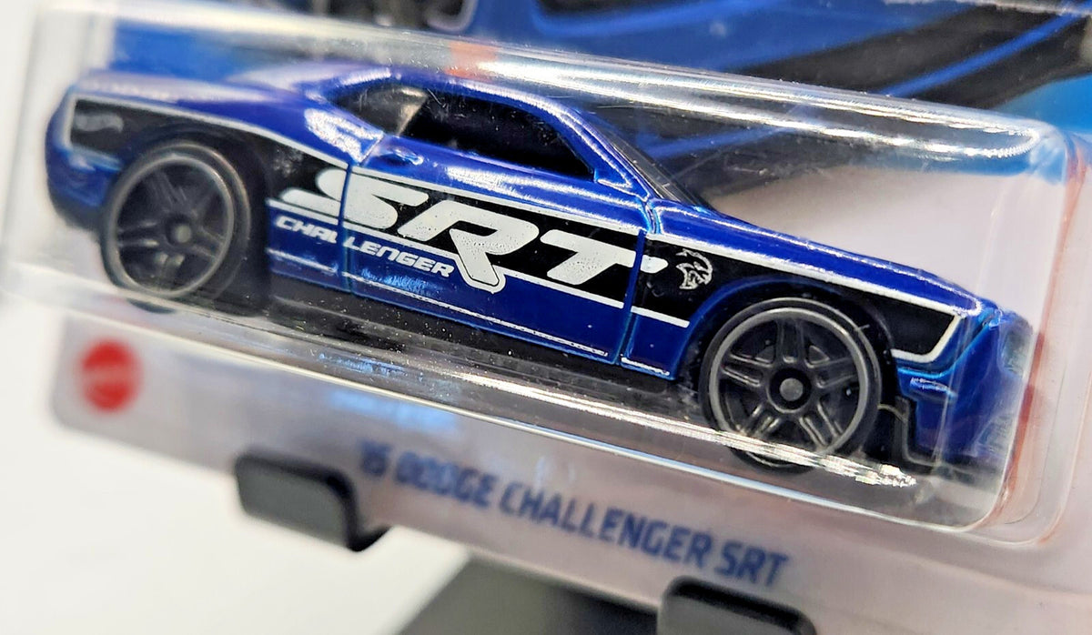 2022-23 HW MUSCLE MANIA '15 DODGE CHALLENGER SRT SHORT CARD