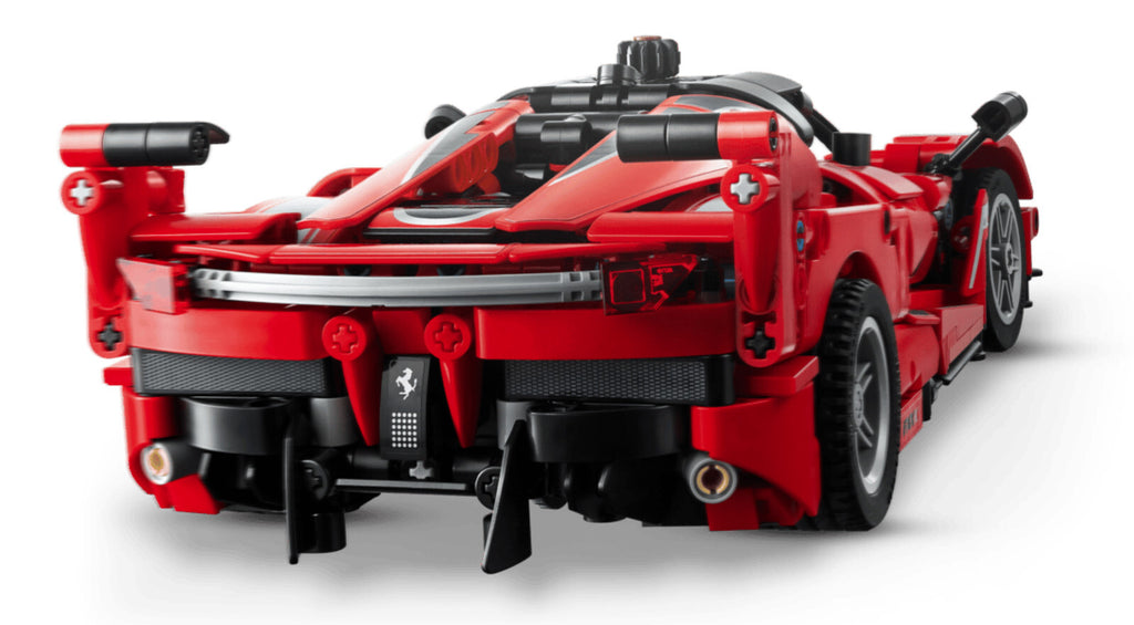 Brand New LEGO Technic 42212 Ferrari FXX K 897 Pieces Building Toy