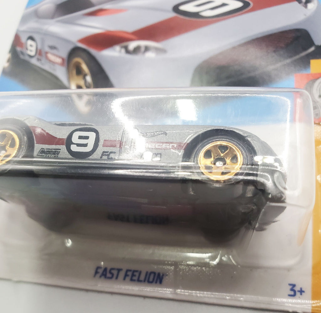 Hot Wheels  Fast Felion Silver/Red 165/250 NEW ON BLISTER CARD !!