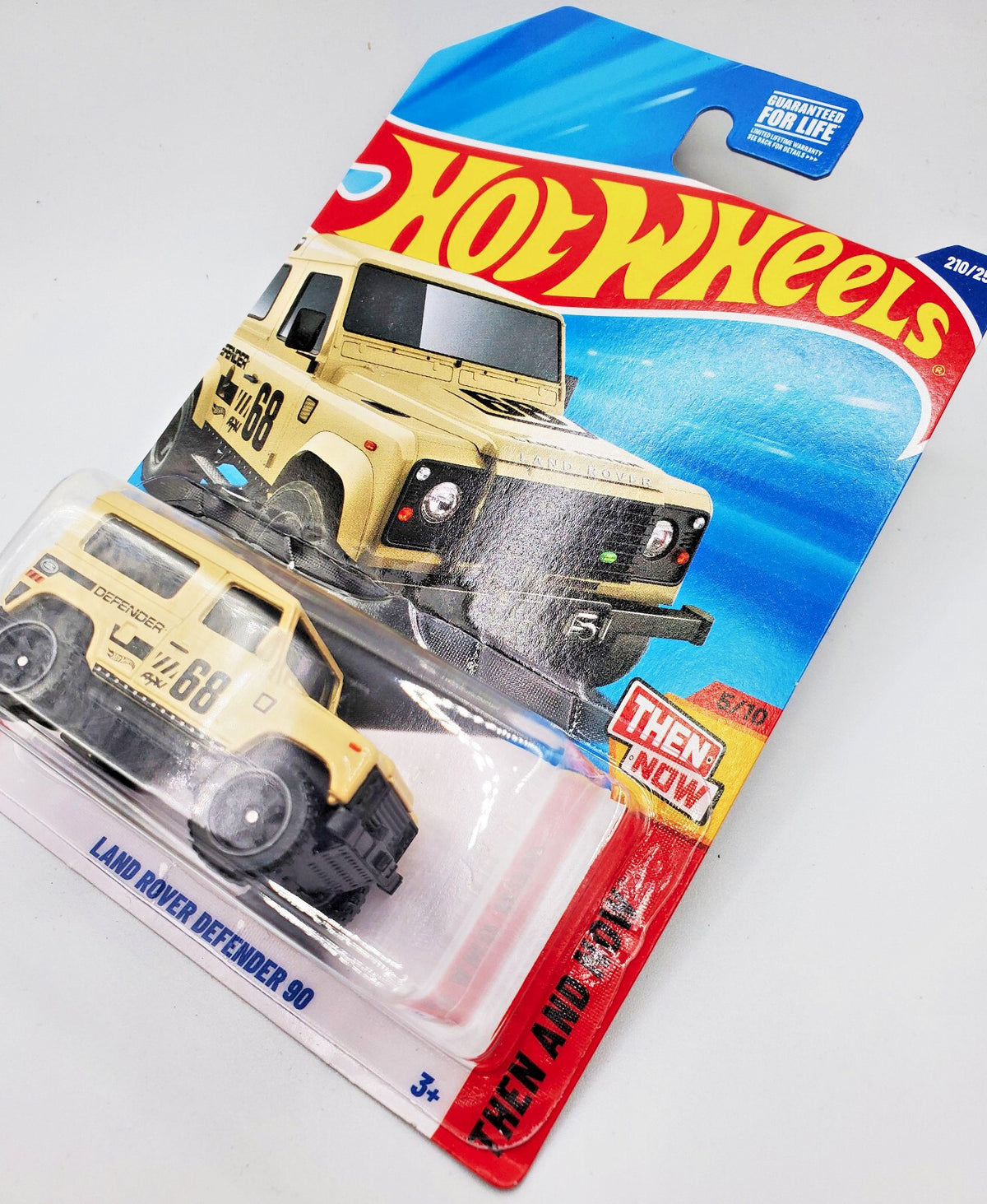 Hot Wheels LAND ROVER DEFENDER 90, Tan, L-Case, NEW ON BLISTER